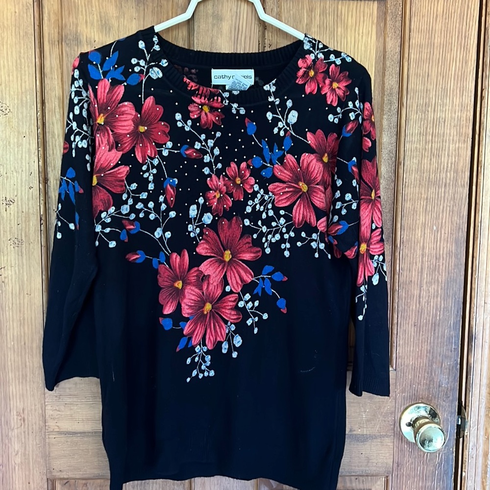 3/4 sleeved sweater